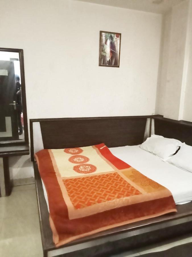 Hotel Odeon Continental Neu-Delhi Exterior foto